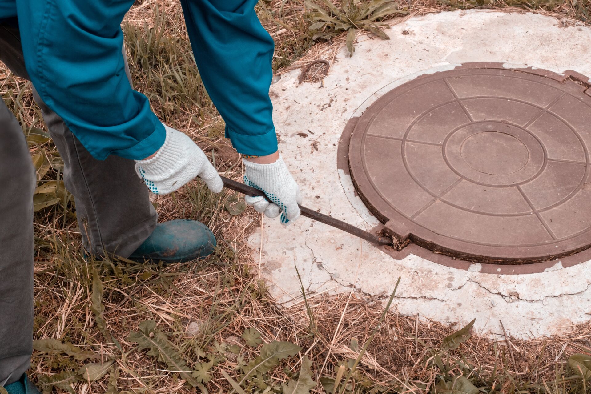 Why spring is the perfect time for a septic system inspection scaled