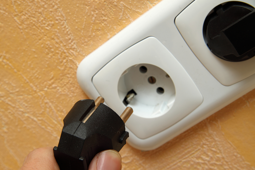 Diy electrical repairs