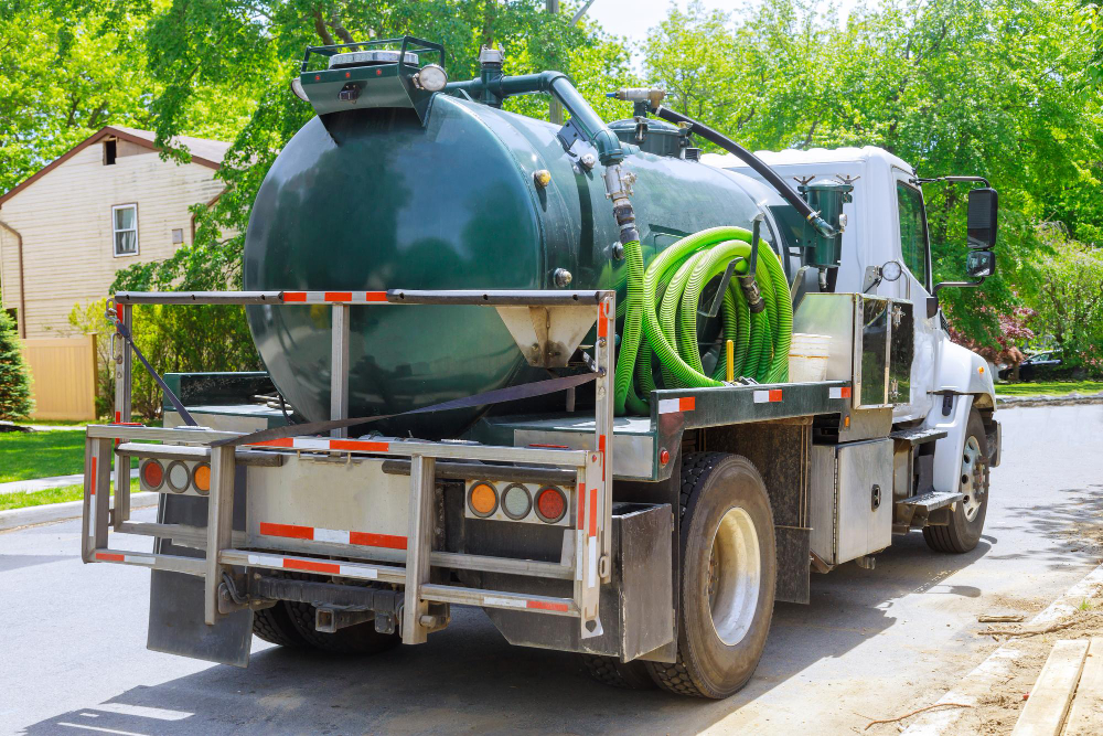 Septic service truck arriving at home